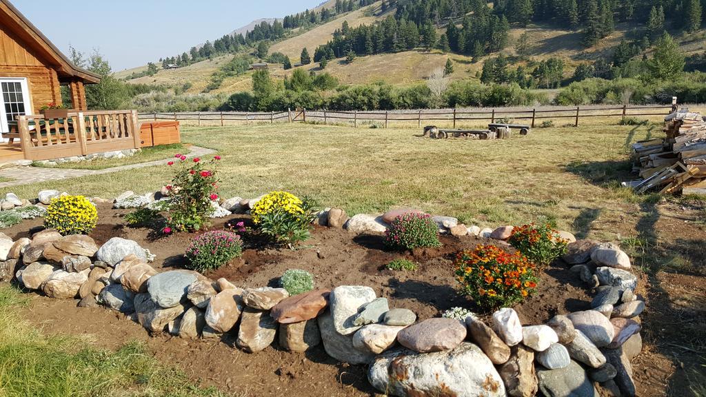 Montana Spirit Guest Lodge Cliff Lake Kültér fotó
